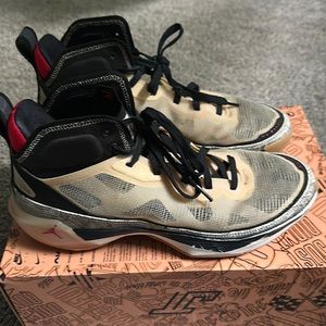 Air Jordan XXXVII Tatum Size 10.5